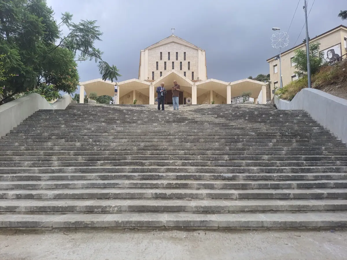 Prete arrestato per pedofilia, \"La Caramella Buona\" non molla la presa: «Chi sapeva deve parlare, basta omertà»