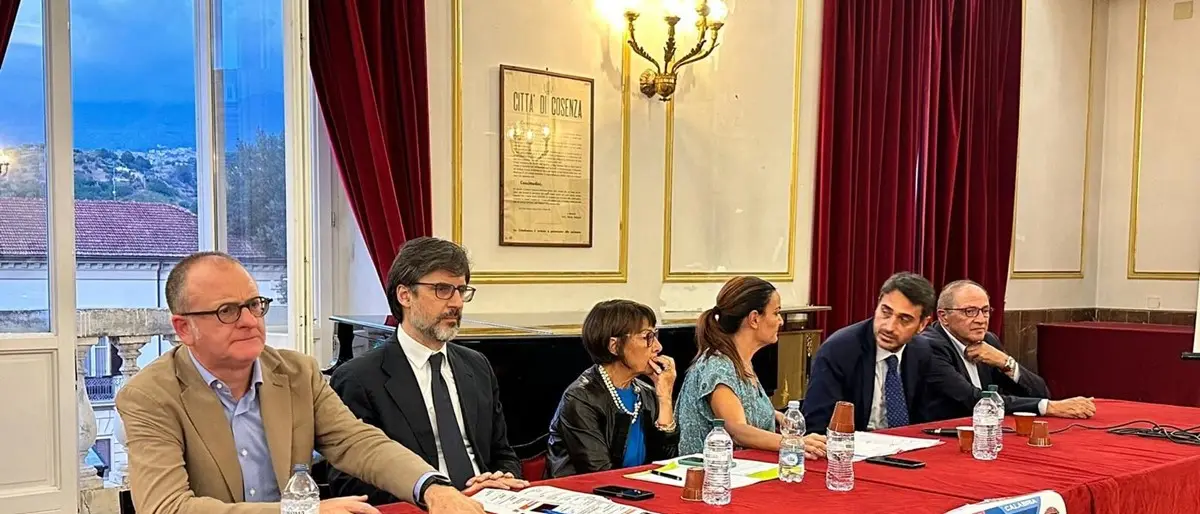 Calabria, Bevacqua: «Servono maggiori risorse per garantire a tutti il diritto alla salute»