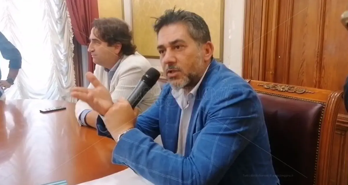 Raccolta Rifiuti a Reggio, Brunetti: «Servizio carente, Ecologia Oggi cambi passo entro i prossimi 15 giorni»