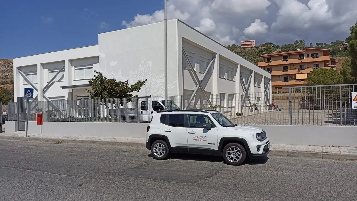Lazzaro, conclusi i lavori della scuola media \"Francesco Jerace\"