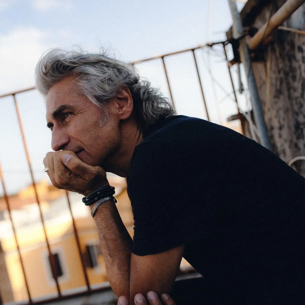 Reggio, verso il tutto esaurito per il concerto al PalaCalafiore di Luciano Ligabue