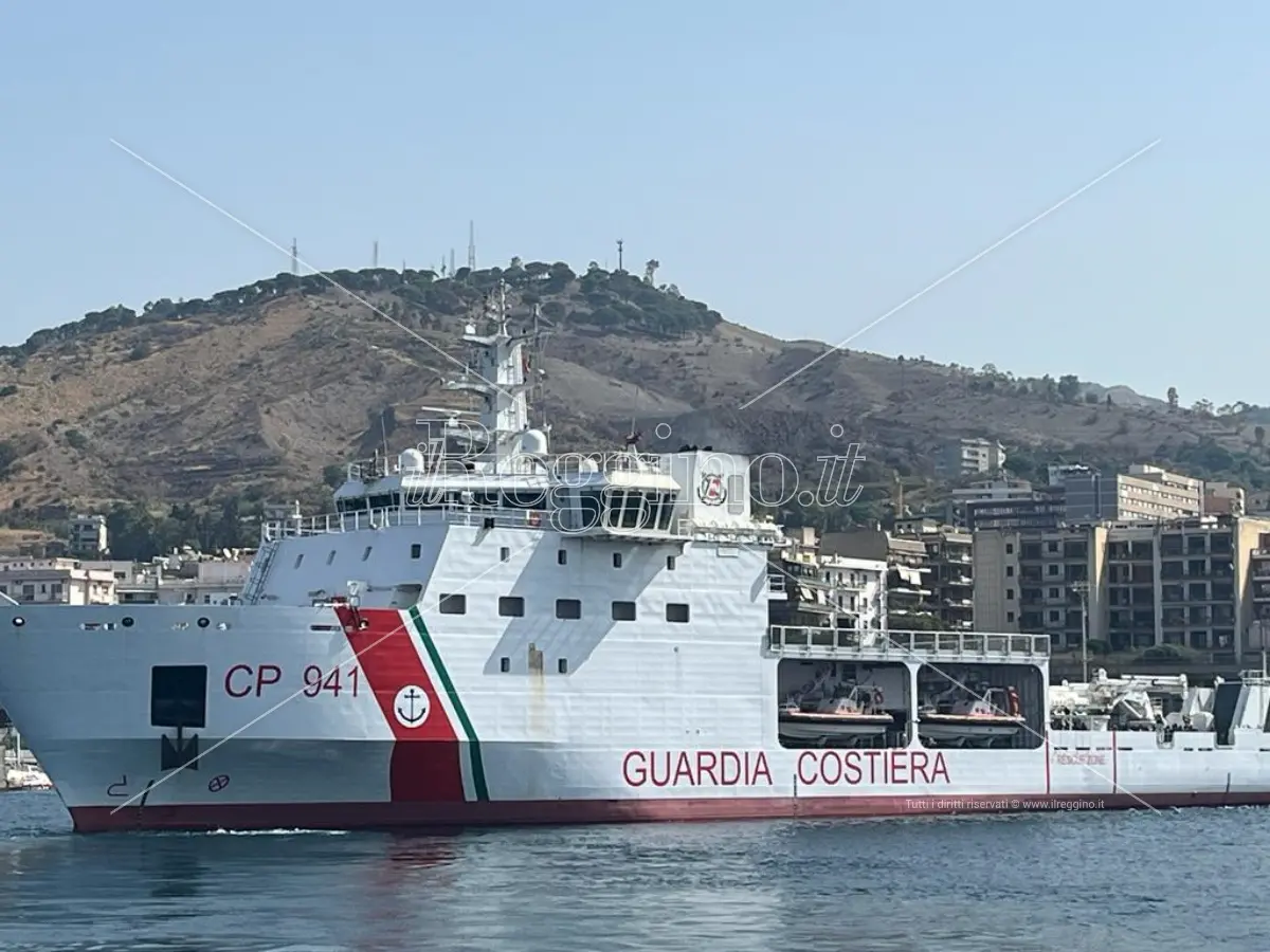 Reggio, nave Diciotti: duecento migranti al Boccioni di Gallico