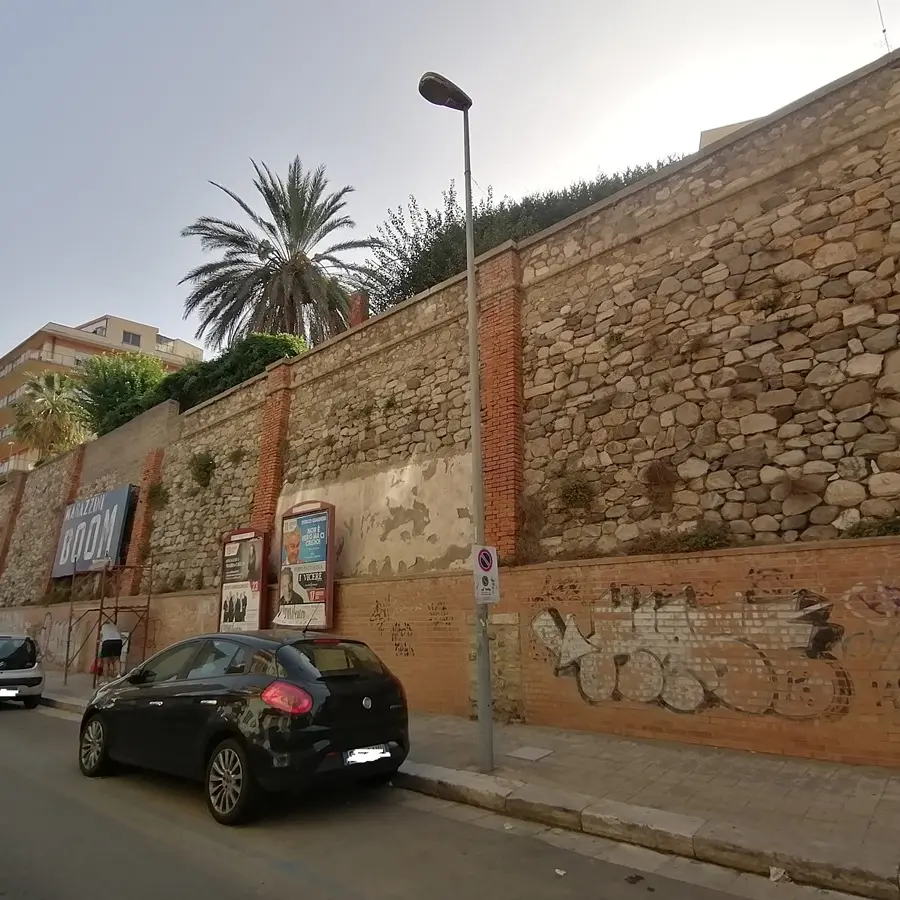 Reggio, al via il restyling dei muraglioni di Via Possidonea