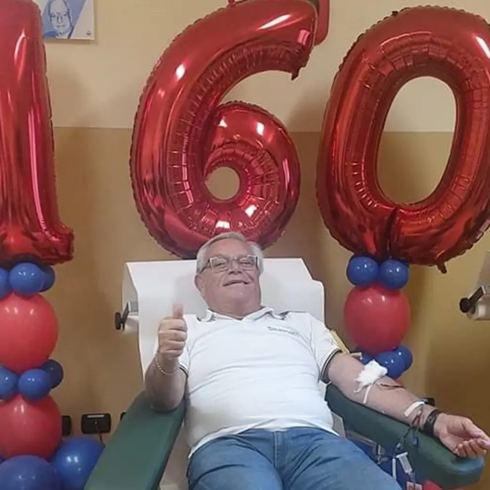 Reggio, festa in casa Avis: Mimmo Nisticò taglia il traguardo delle 160 donazioni