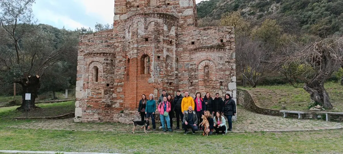 STILI & TENDENZE | Archeotrekking: un viaggio emozionante nella storia di Reggio