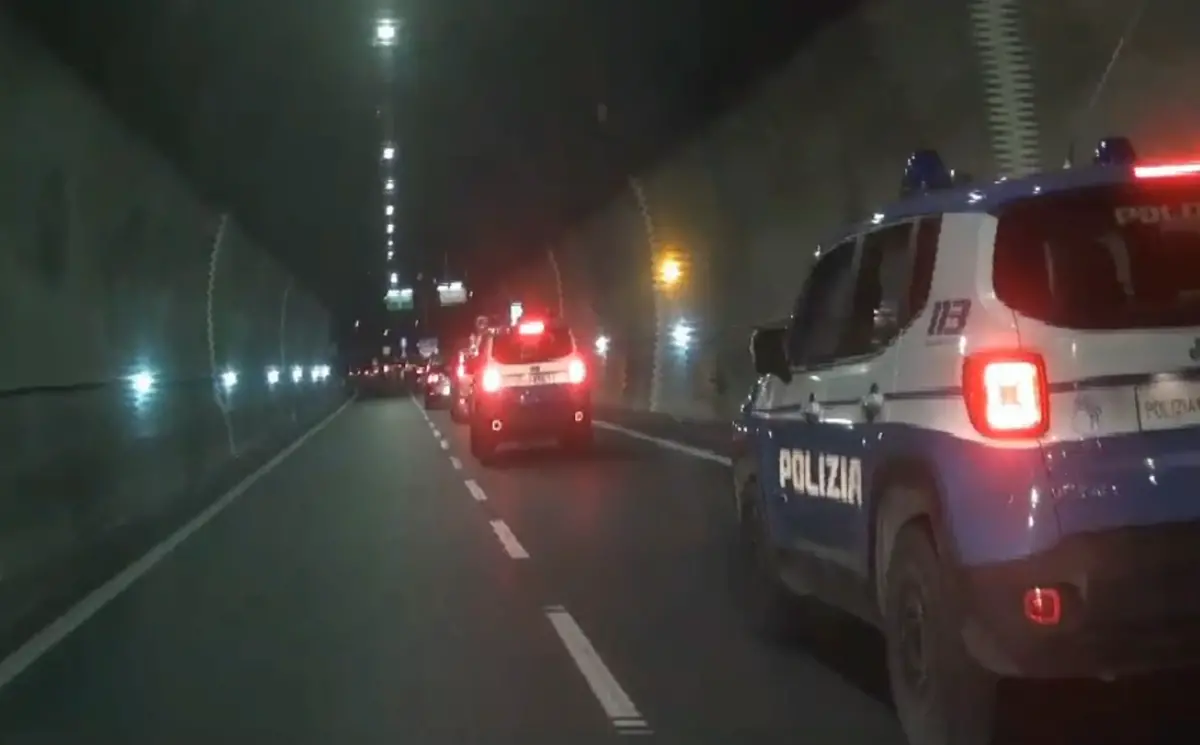 Rapinarono due guardie giurate a Reggio: tre arresti