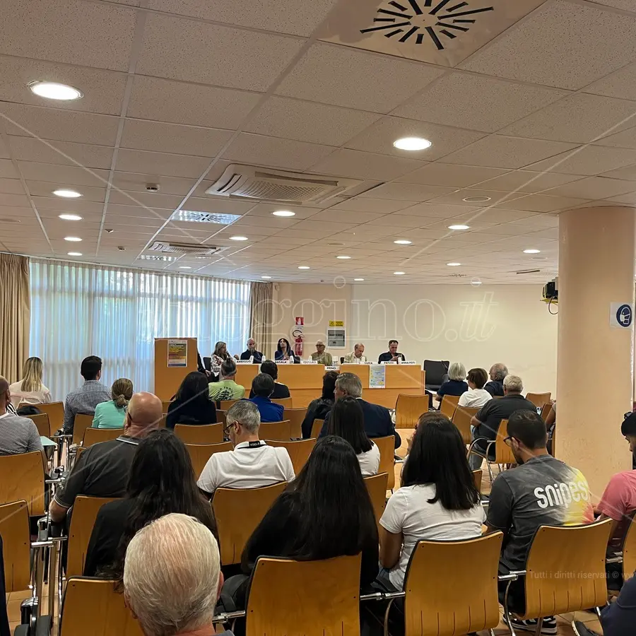 Focus su alcol e dipendenze a Reggio: i giovani sfuggono alla rete di sostegno - VIDEO