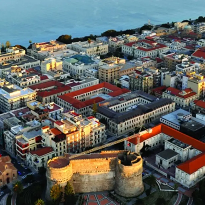 Fratelli d'Italia, Reggio è «Nel caos anche per la festa più attesa dell’anno»