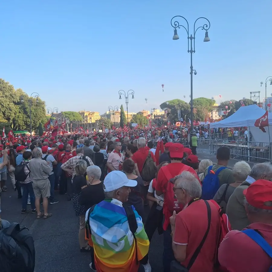 Manifestazione Cgil, Bevacqua e Iacucci: «Dalla piazza e dalla Costituzione per costruire l’alternativa alla destra»