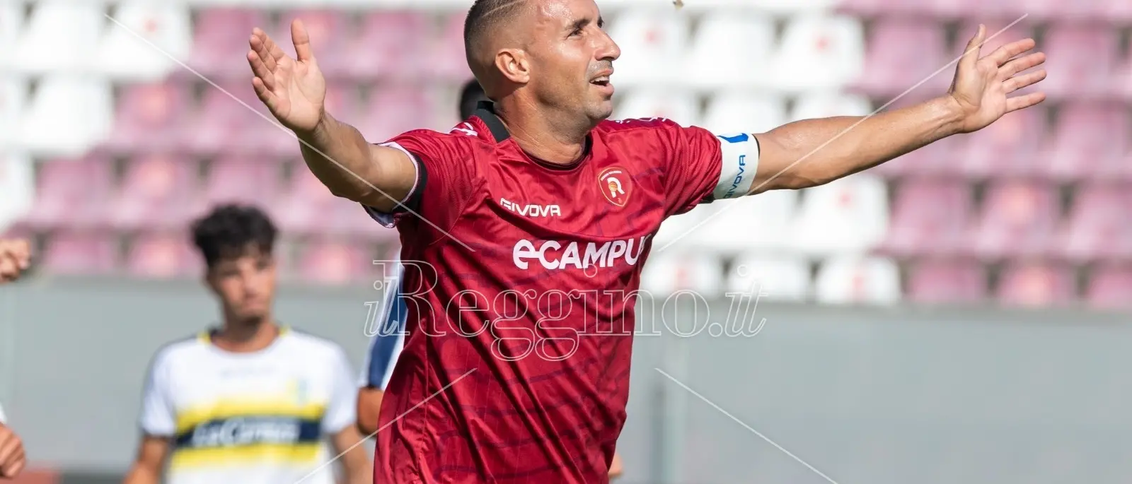 Reggina-Licata 2-0: cronaca, tabellino, voti. Barillà show, il Granillo esulta