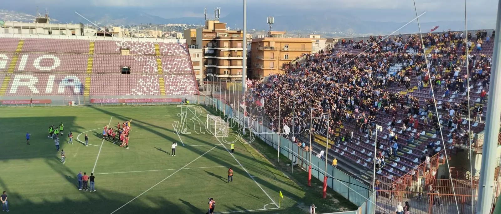 Antonino Ragusa torna a vestire la maglia amaranto
