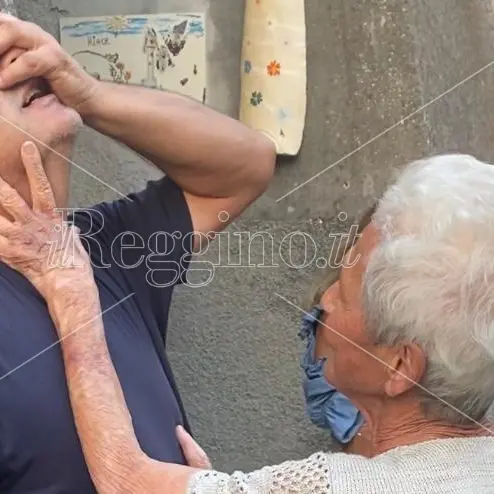 L’attesa, la tensione e poi le lacrime di gioia: l’incredibile pomeriggio di Mimmo Lucano
