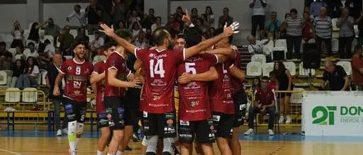 Reggio, volley Serie B: la Domotek spicca il volo