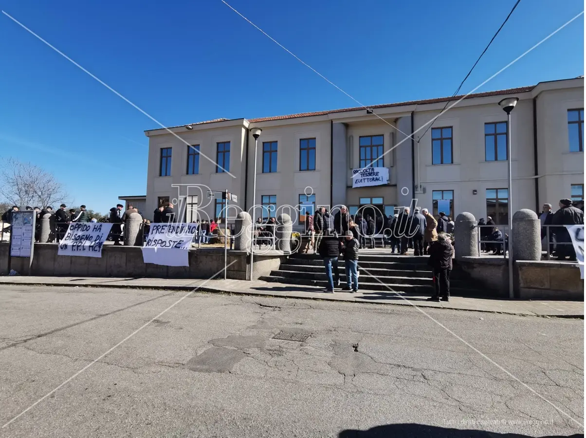 Oppido, il Comitato 19 febbraio: «Dell’ospedale rimarrà solo il nome»