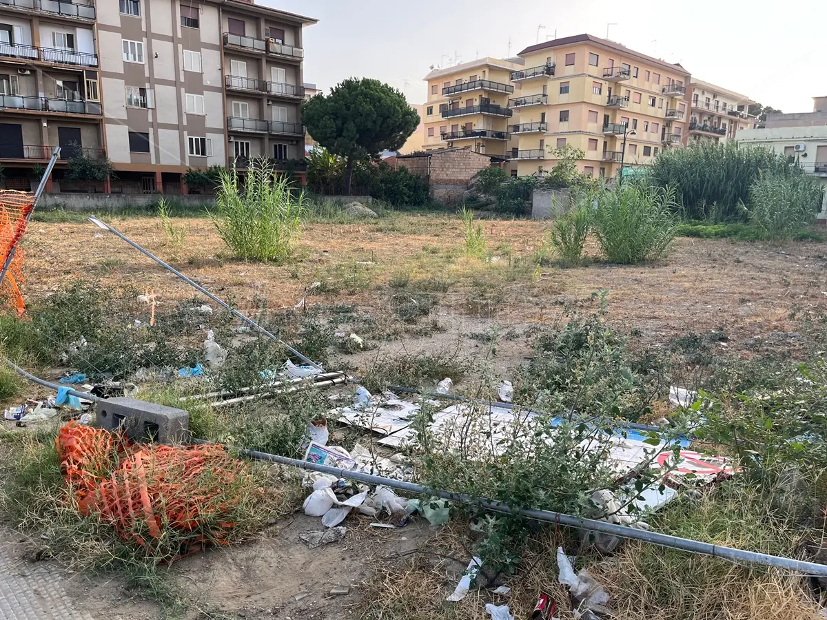 Reggio, lavori Orti Urbani ancora non ripartiti e cantiere abbandonato - FOTO e VIDEO