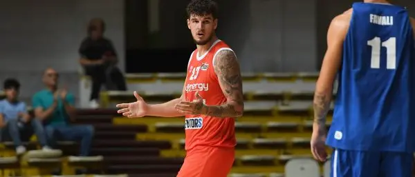 Viola, trasferta tutta da vivere: i neroarancio giocano in casa del Sala Consilina