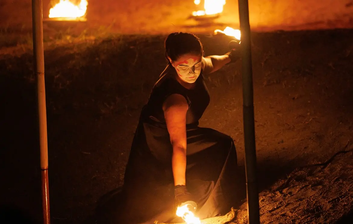Dalle nuvole al teatro: incanto del Balenando in Burrasca a Borgo Nocille