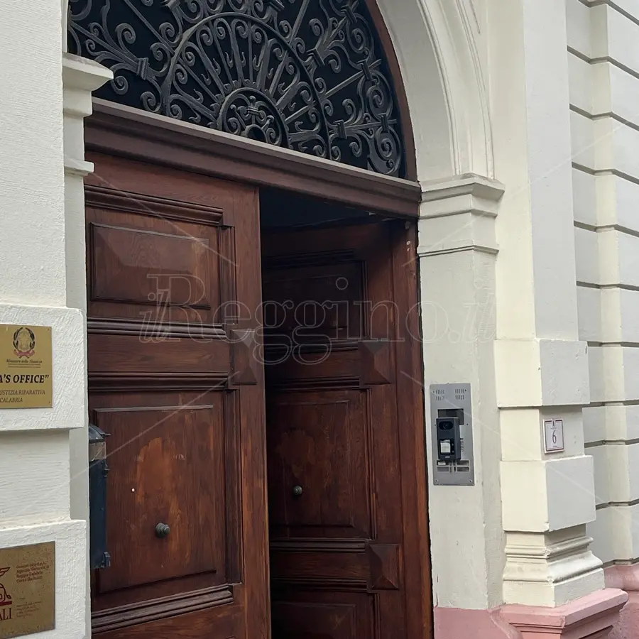 Reggio, in esecuzione l’intervento idrico: il Mandela’s office vicino alla riapertura?