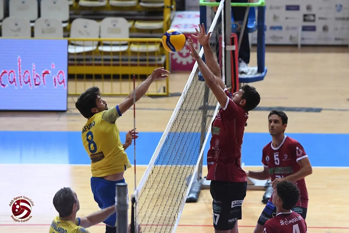 Serie B, Domotek Volley Reggio Calabria domenica in trasferta a Bronte