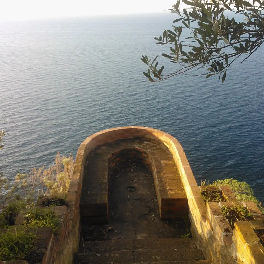 BORGHI E LUOGHI DEL CUORE | A Palmi, immersa nel silenzio e destata dal mare, la villa Pietrosa di Leonida Repaci