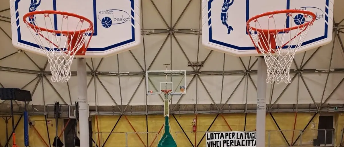 “La Calabria che Dona a Canestro” Sulla Piana di Gioia Tauro finalmente si gioca