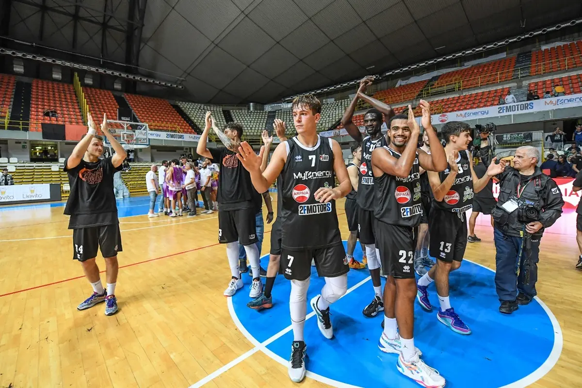 Pallacanestro Viola, dominante prova e vittoria contro Castanea: 97 a 72