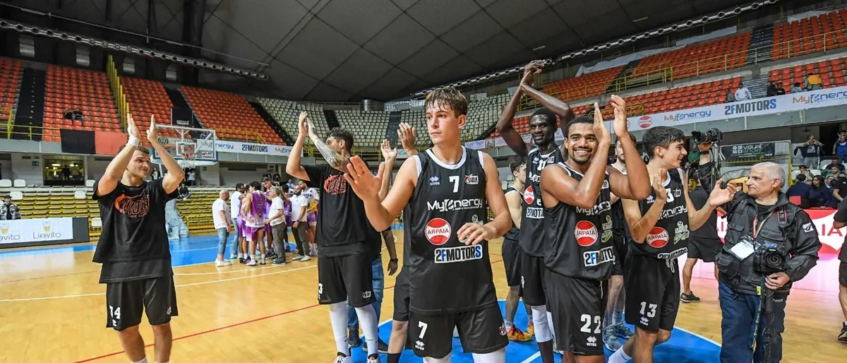 Pallacanestro Viola, dominante prova e vittoria contro Castanea: 97 a 72