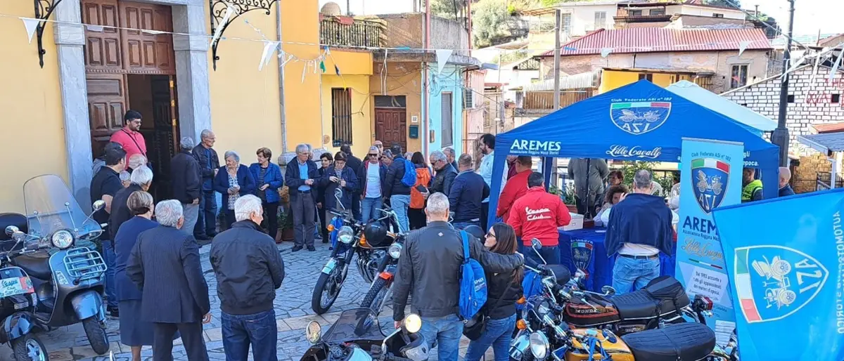\"Moto festival 2023\" a Reggio, un tour fra Borgo Croce, museo Mino Reitano e Cardeto