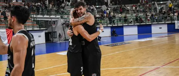 Viola, Binelli: «Il Palasport deve diventare un fortino e non dobbiamo più perdere in casa»