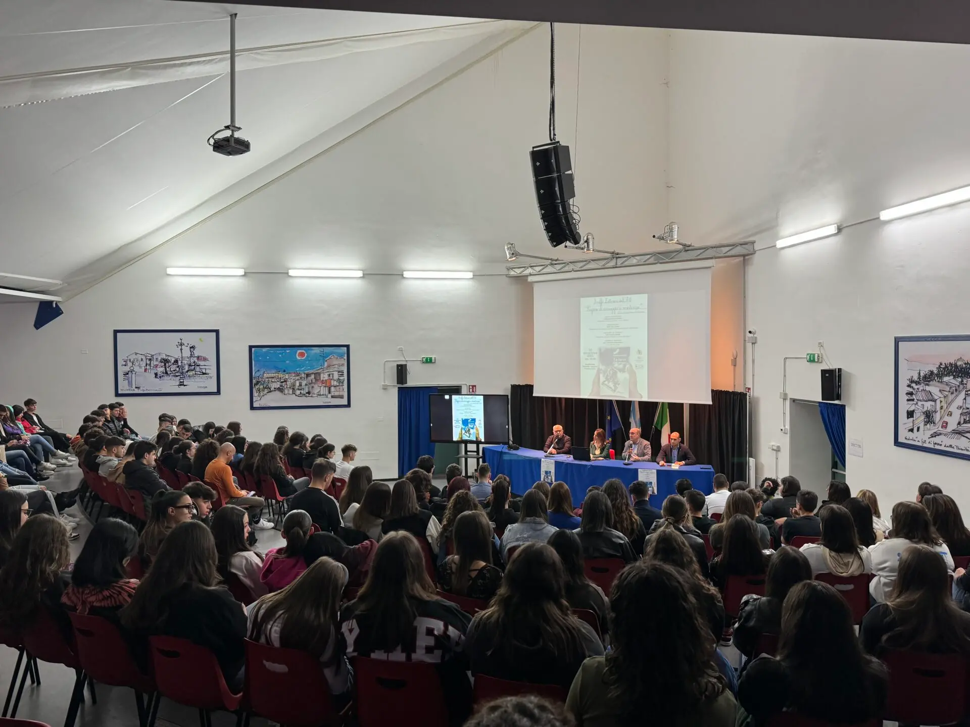 Il magistrato Erminio Amelio ha incontrato gli studenti dell'ITIS di Polistena