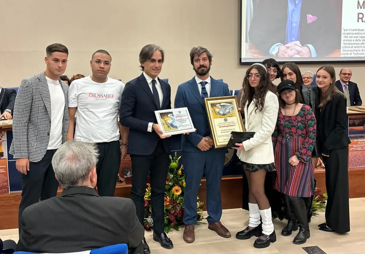 Premi Anassilaos, Falcomatà: «Le nostre radici per guardare a un futuro di pace»