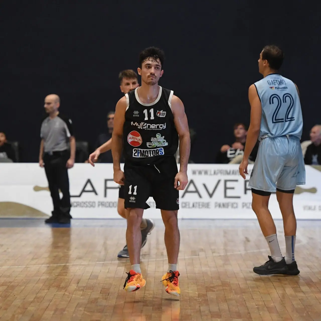 Viola, Maksimovic esaltato da Reggio: «Un sogno realizzare una tripla davanti a questo pubblico»