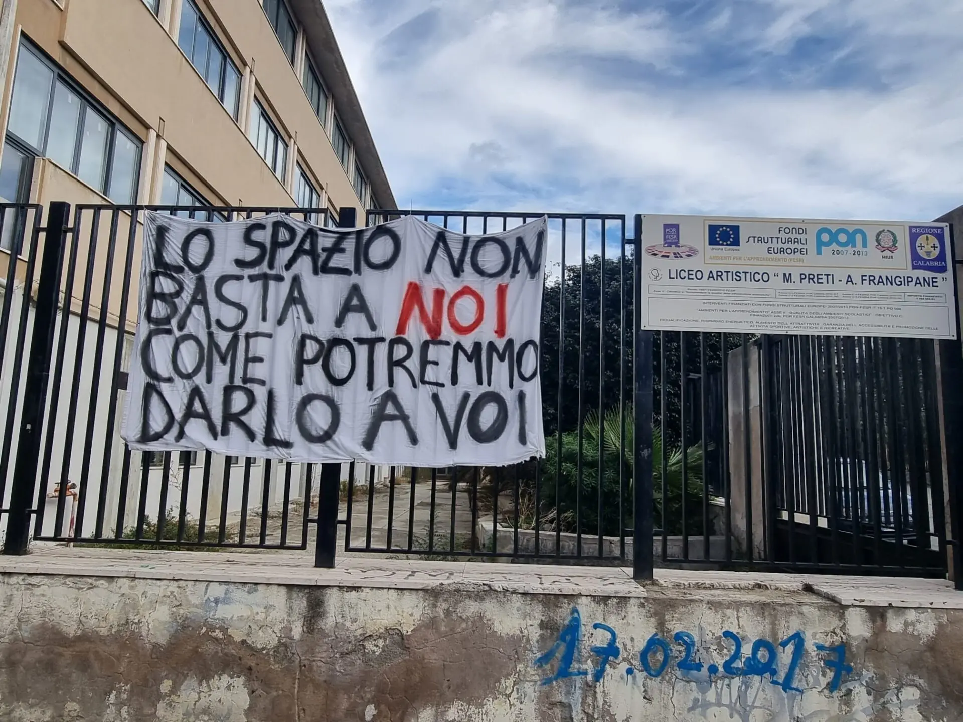 Liceo Preti Frangipane a Reggio: locali condivisi col “Boccioni Fermi” ma solo fino a giugno - GALLERY