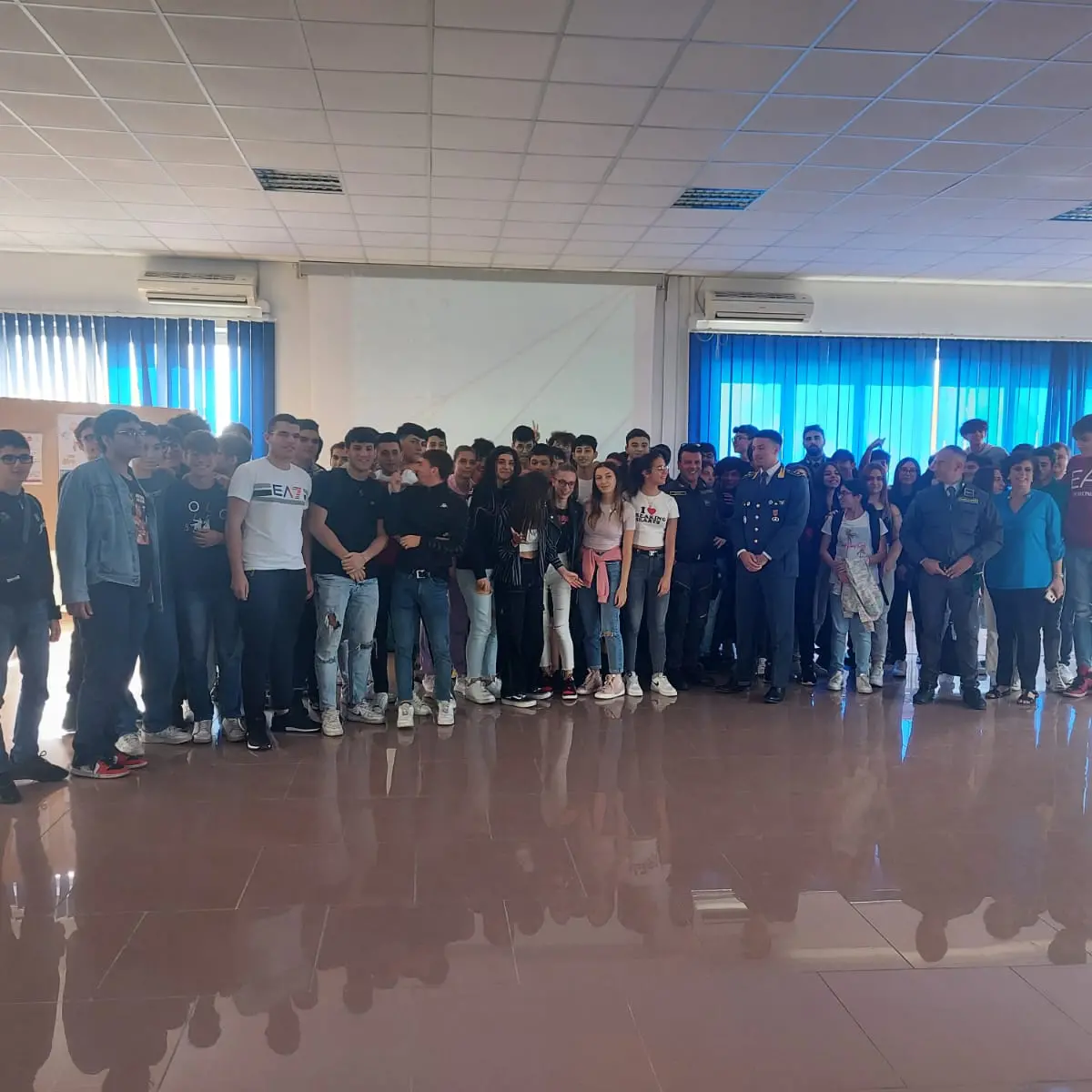 Reggio, il Panella – Vallauri incontra la Guardia di Finanza