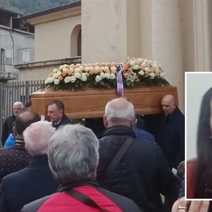 Seminara, i funerali della dottoressa Francesca Romeo in forma privata
