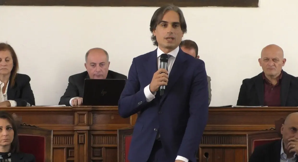 Nuova giunta, Falcomatà al bivio: domani si conclude la fase d'ascolto dei Partiti