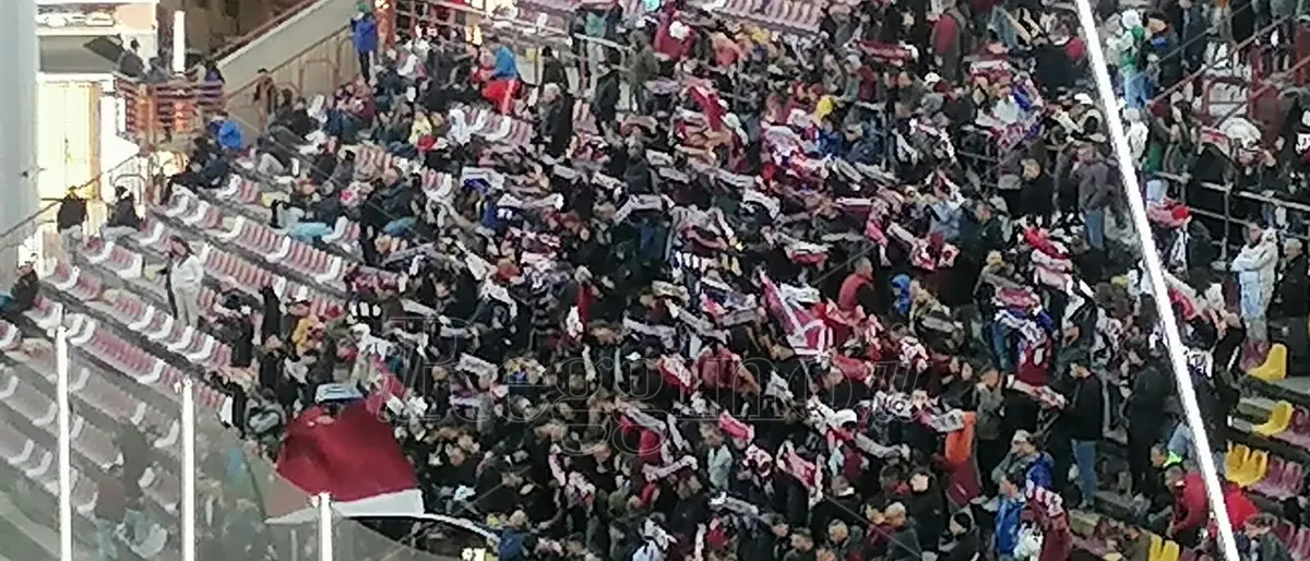 Lfa Reggio Calabria-Real Casalnuovo, amaranto ancora sconfitti: finisce tra i fischi del pubblico