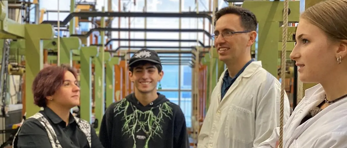 Reggio, nuove opportunità formative in setificio anche per una studentessa del Panella