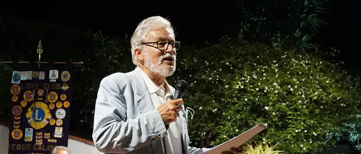 Scomparsa Roberto Pazzi, Rhegium Julii: «Avrebbe partecipato ai Caffè letterari 2024»