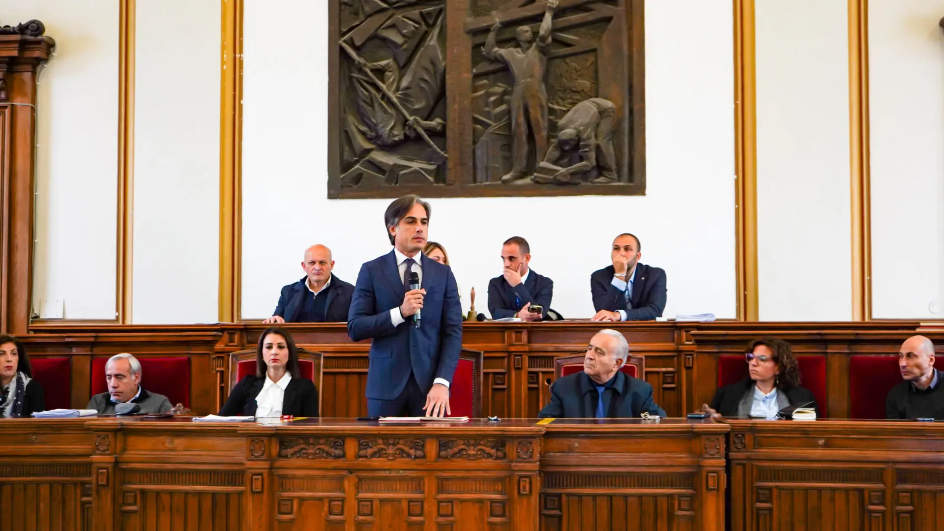 Buon Natale Reggio, nonostante la politica e la giunta che non c'è