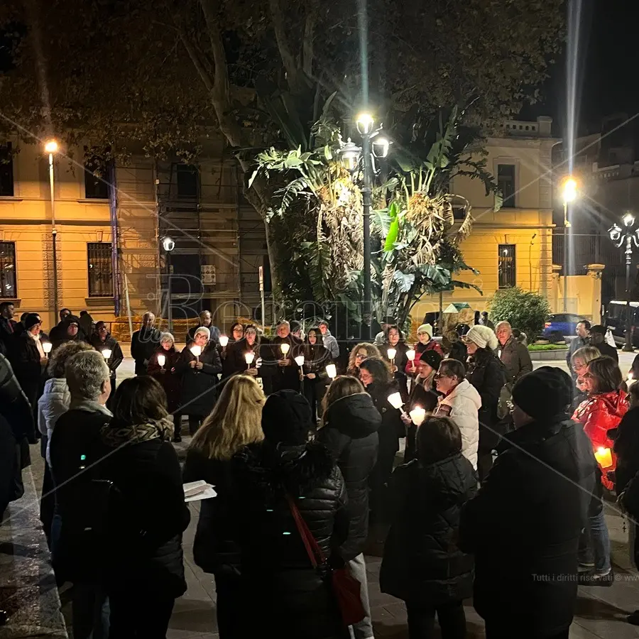 Reggio, l’arcivescovo Morrone: «Disumano mercificare le donne: occorre un impegno educativo forte e condiviso» - VIDEO