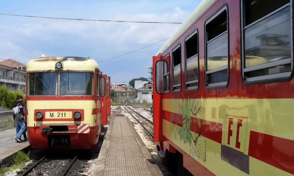 Gioia Tauro, Alleanza Gioiese: «Utilizzare le vecchie linee ferroviarie Taurensi per un metropolitana di superficie»
