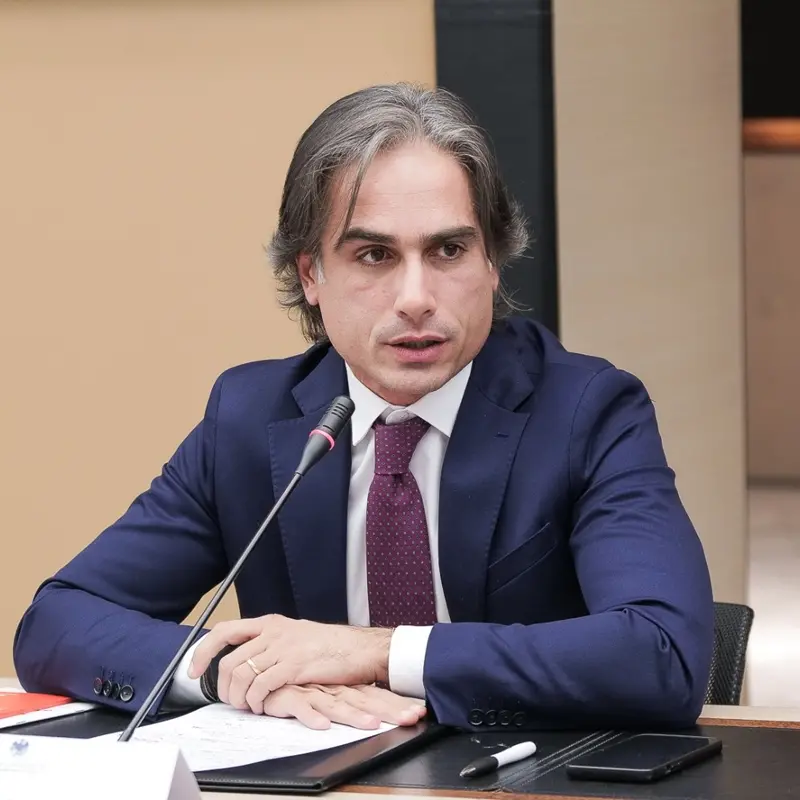 Crisi al Comune di Reggio, Falcomatà attendista logora il Pd