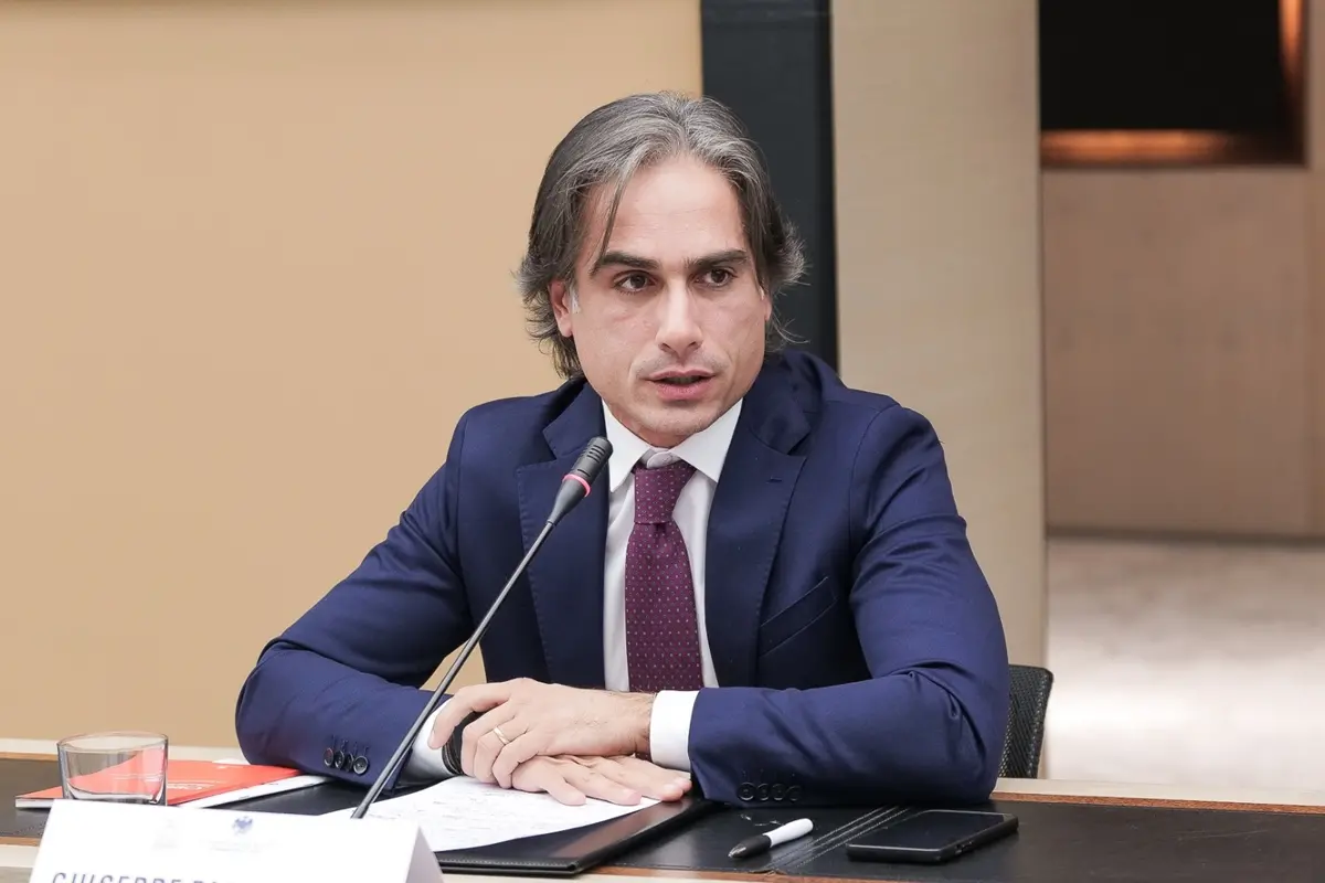 Crisi al Comune di Reggio, Falcomatà attendista logora il Pd