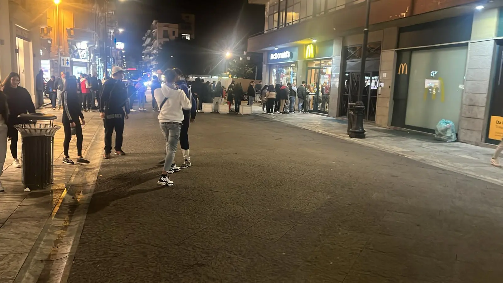 Reggio, città in tilt per l'offerta del Mc Donald's