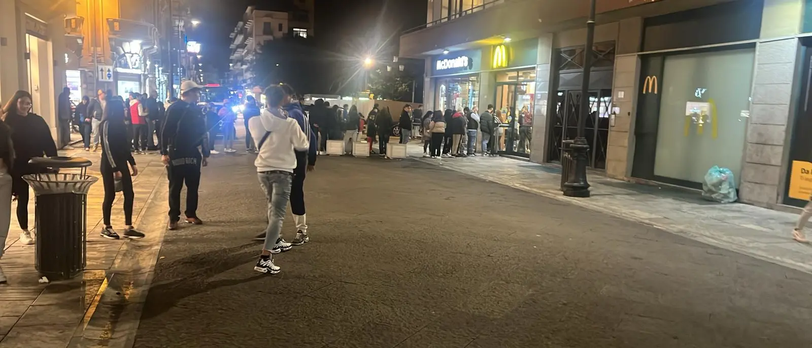 Reggio, città in tilt per l'offerta del Mc Donald's