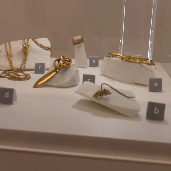 Mostra \"Millenovecentootto. Oggetti ritrovati” a Reggio, Falcomatà: «Il terremoto fu un graffio all'anima della comunità» - FOTO