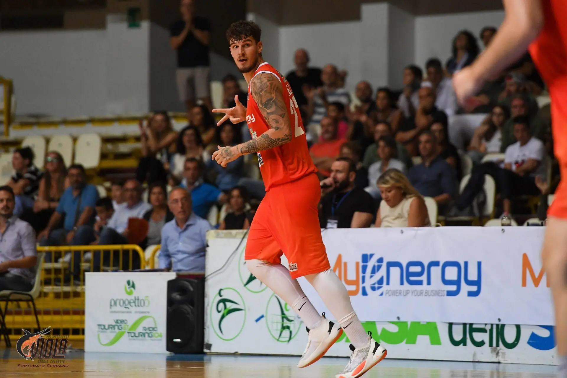 Il capitano Binelli: «Il pubblico cresce ogni domenica di più, vi aspettiamo al PalaCalafiore»