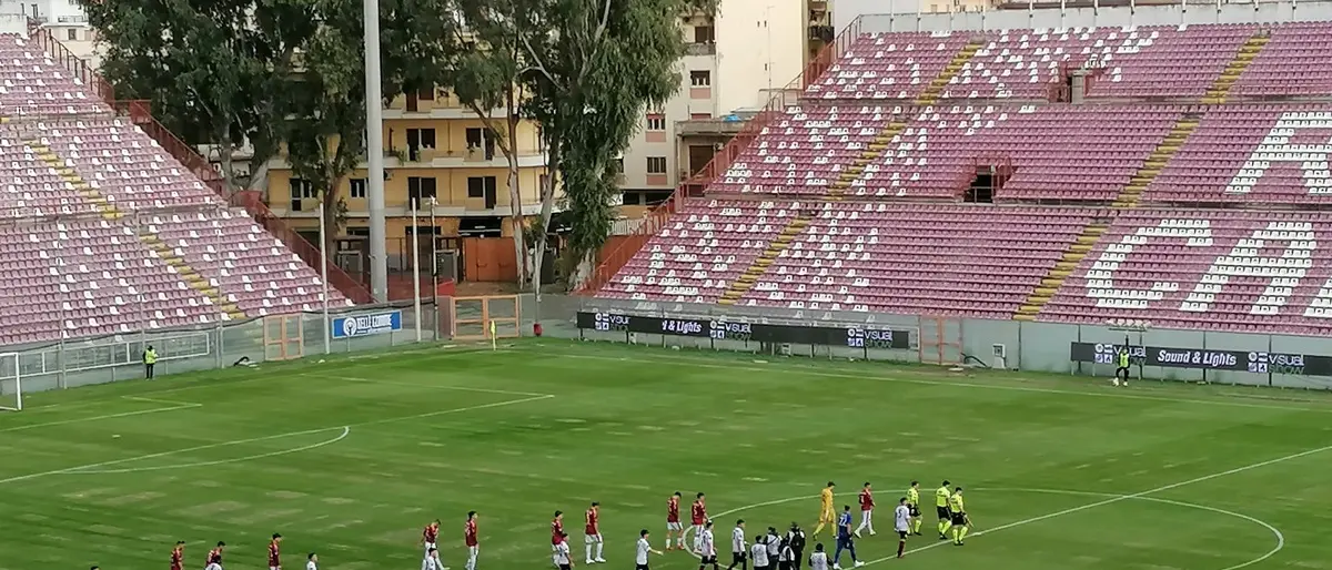 Reggina, la sconfitta con il Siracusa brucia ancora. Pergolizzi: «Rimango fiducioso»