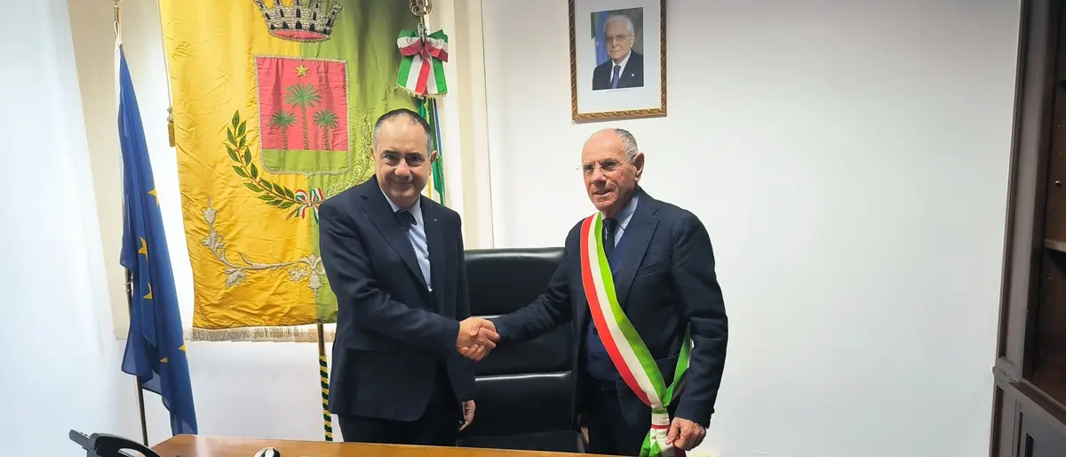 Gioia Tauro, il sindaco Aldo Alessio incontra il Console Onorario del Marocco per la Calabria Domenico Naccari